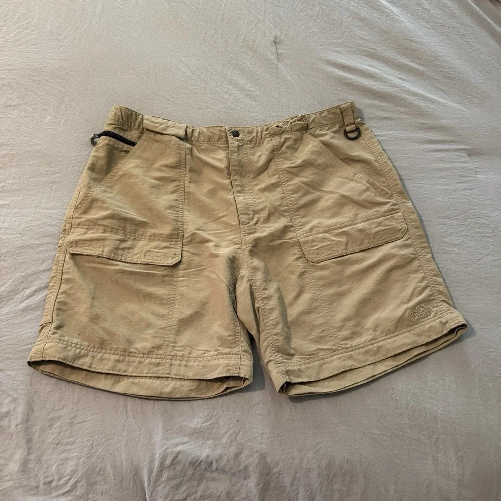 The North Face Khaki Shorts Men's Size XL Tan
